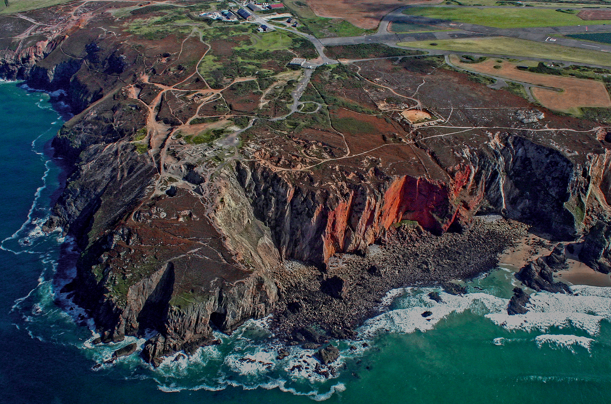 Mineralogical sites - example: Cligga Head